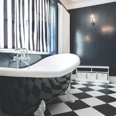 Mid-century modern bathroom