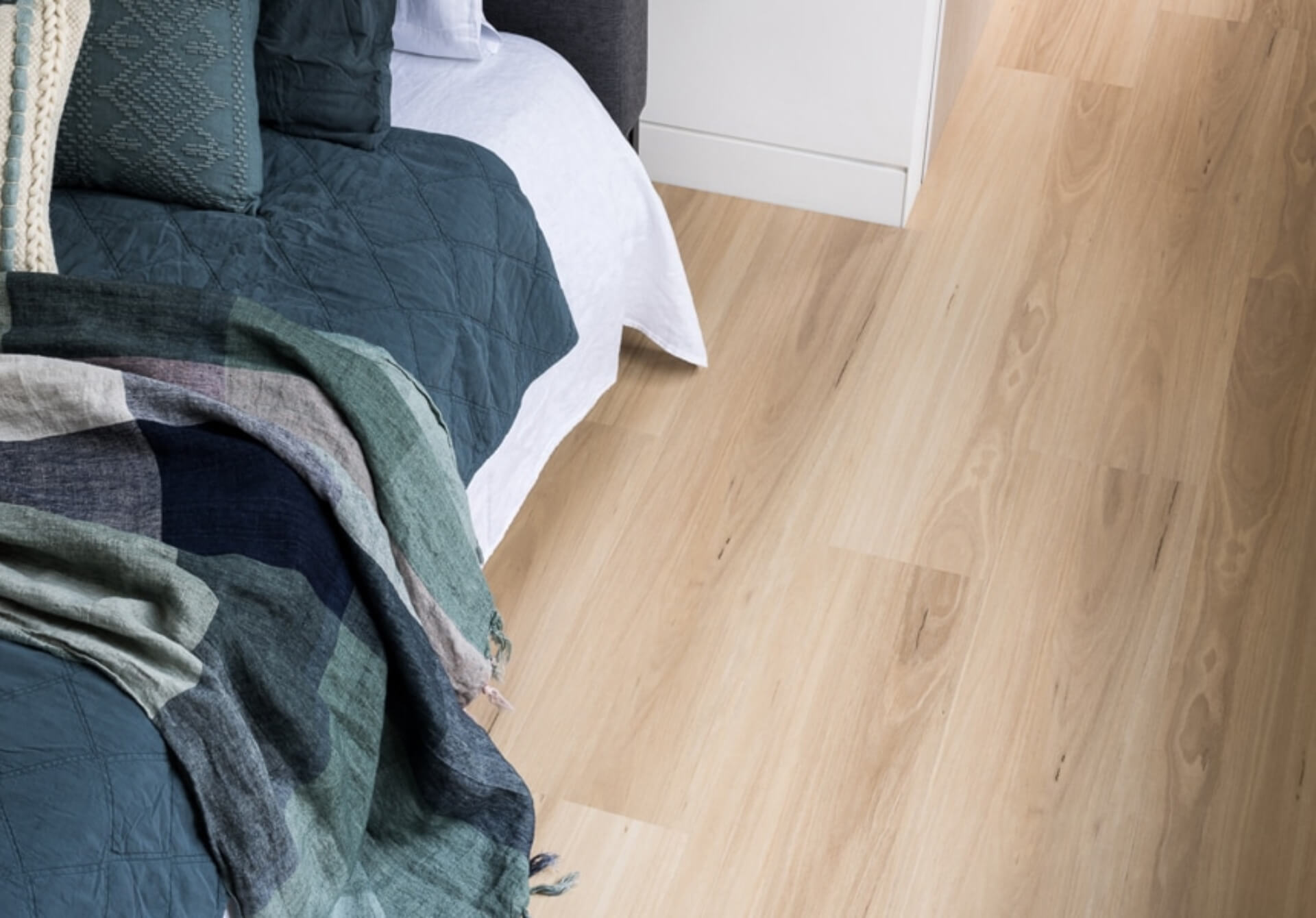 distinct-roomscene-broughton-blackbutt.jpg