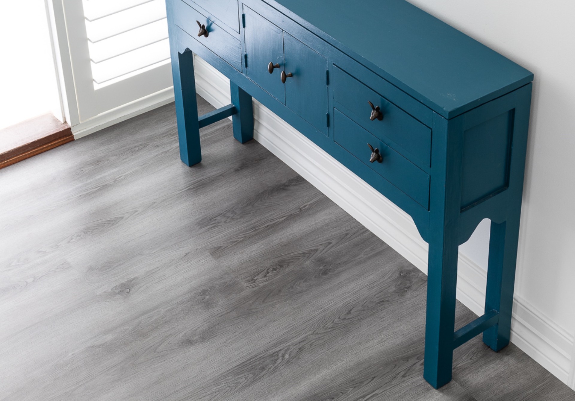 timbarra-roomscene-barton-oak.jpg